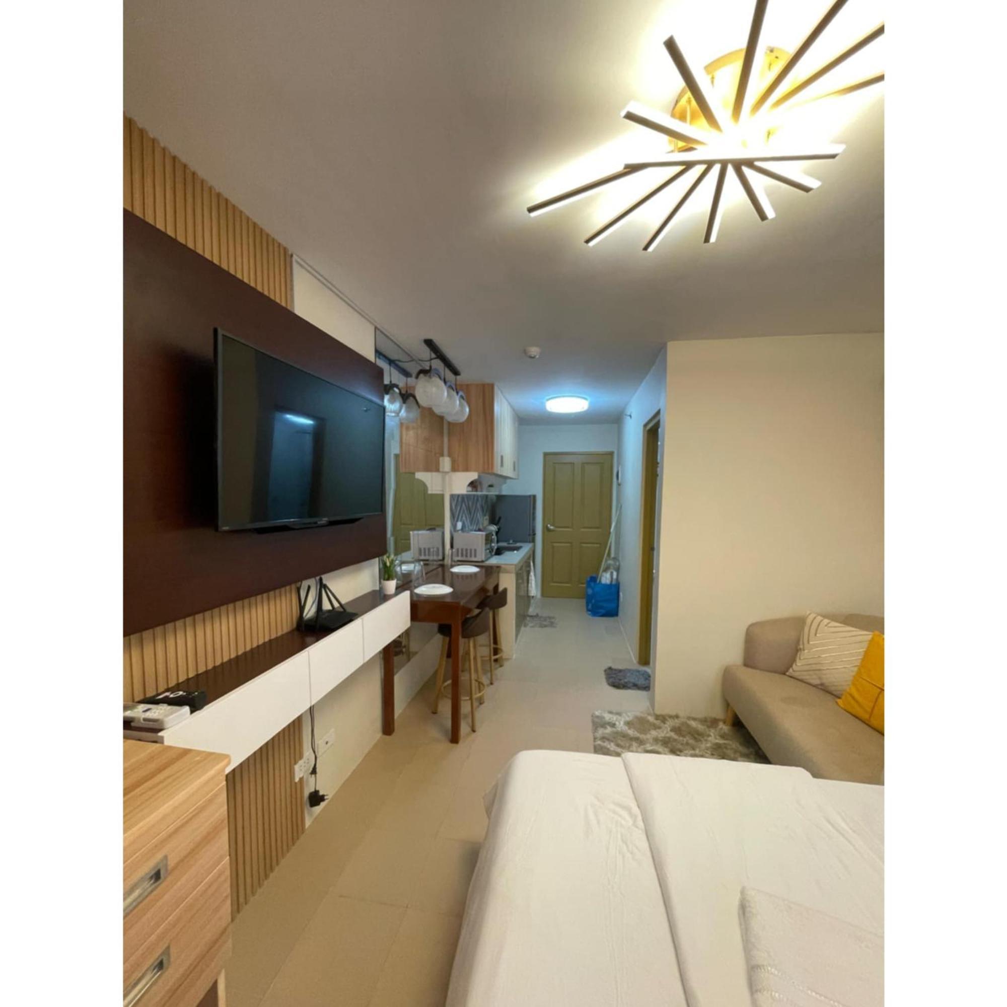 Marina Town Spatial Condominium Dumaguete City Экстерьер фото