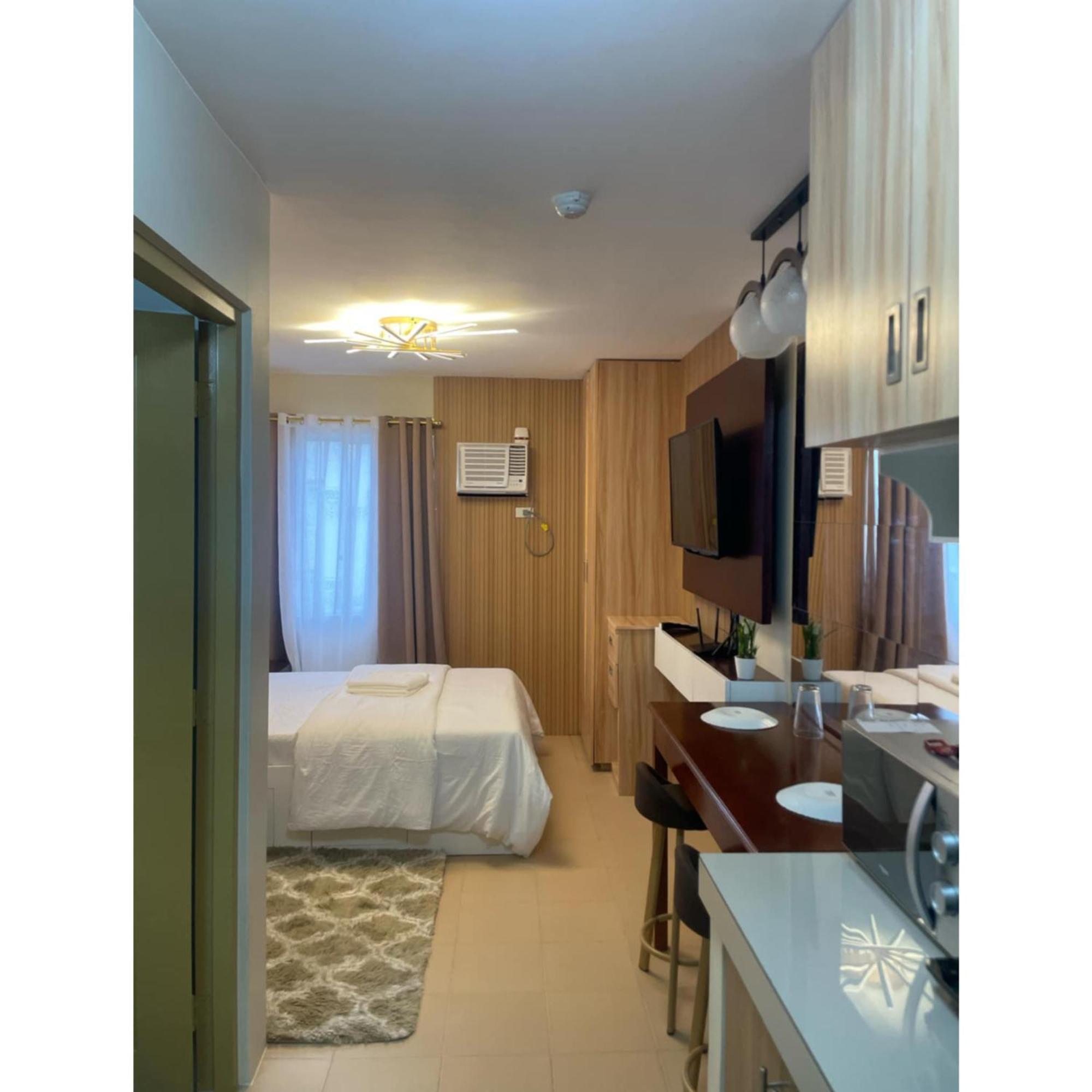 Marina Town Spatial Condominium Dumaguete City Экстерьер фото