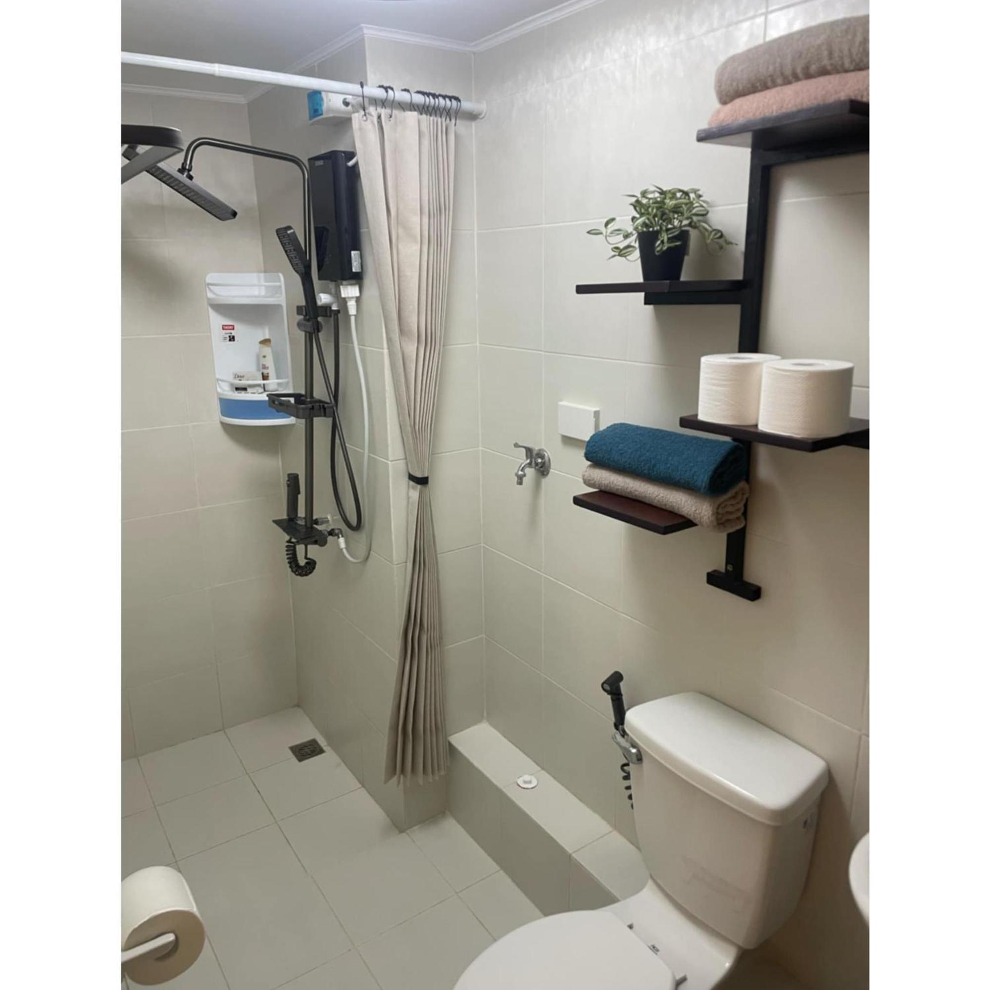 Marina Town Spatial Condominium Dumaguete City Экстерьер фото